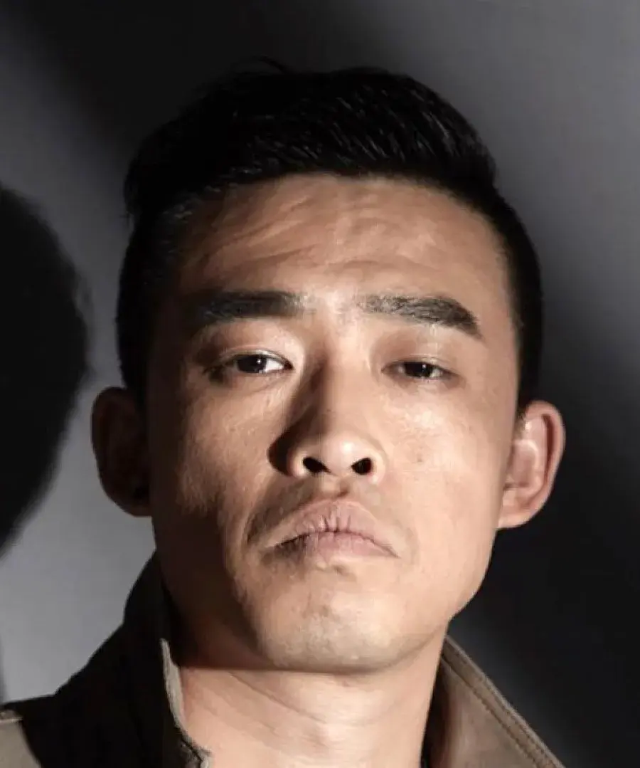 بیوگرافی Wei Xiao Dong
