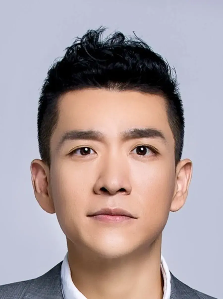 بیوگرافی  Feng Bing
