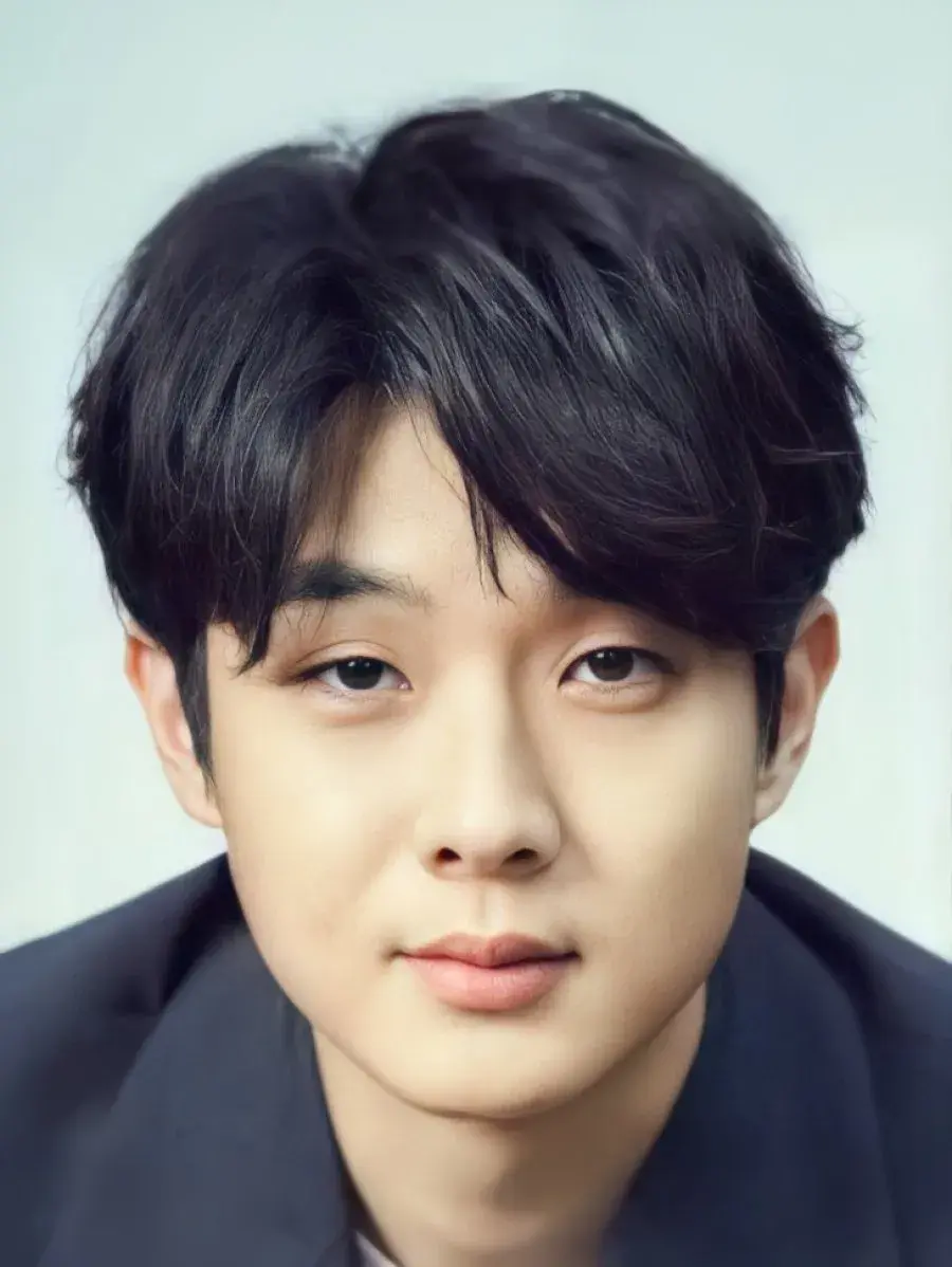 بیوگرافی Choi  Woo Shik