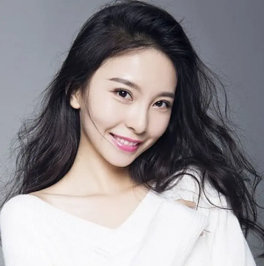 بیوگرافی Liu Jia Rui