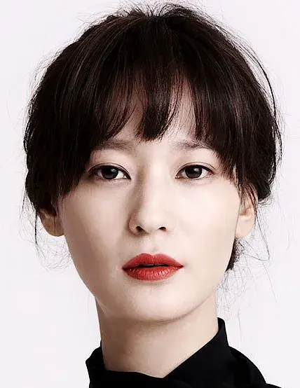 بیوگرافی Lee Young Jin