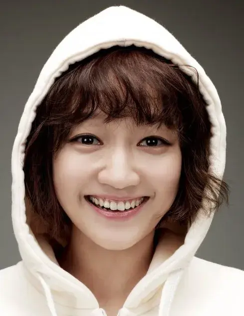 بیوگرافی Ryu Hye Rin