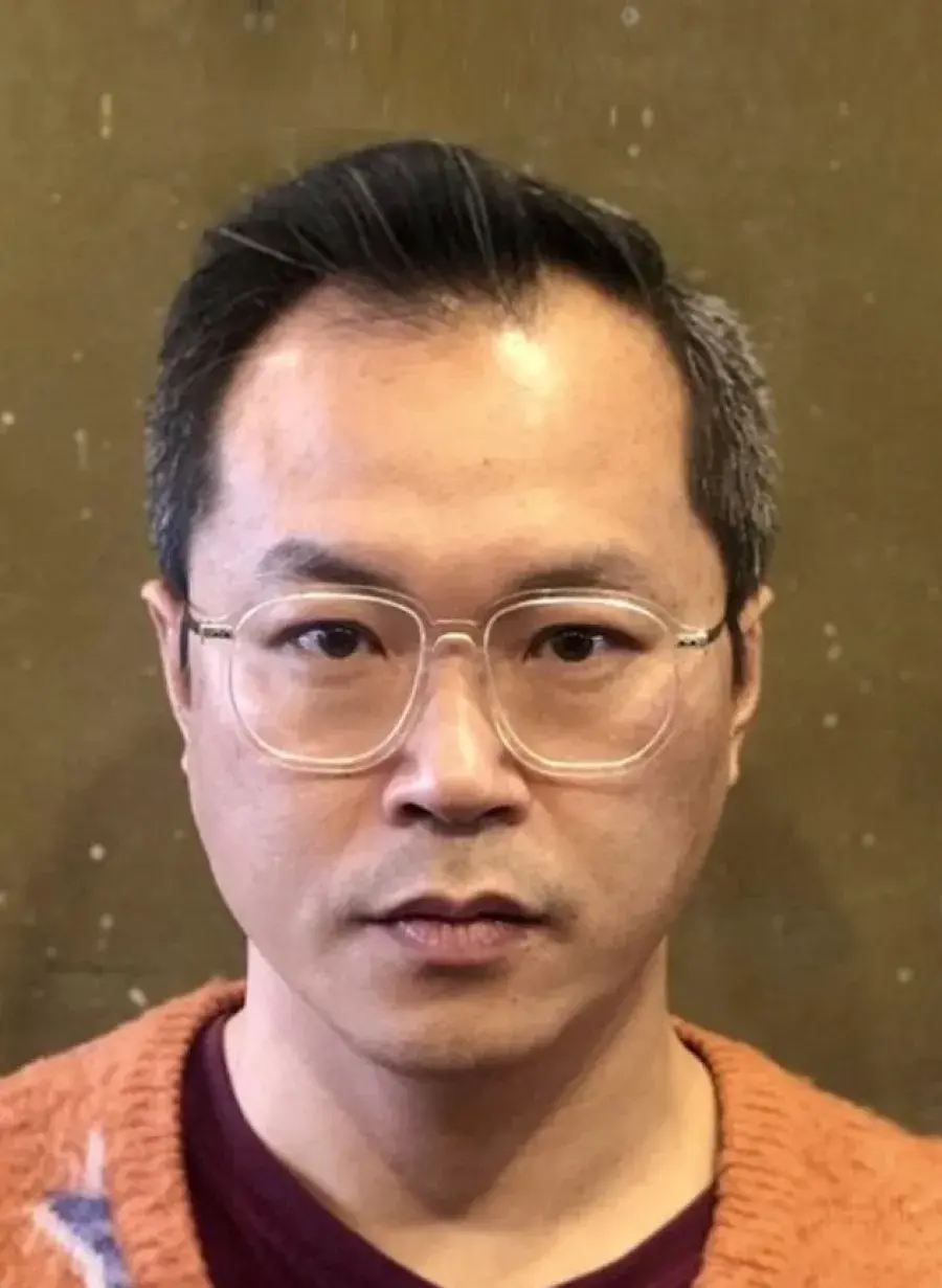 بیوگرافی Baek Hyun Jin