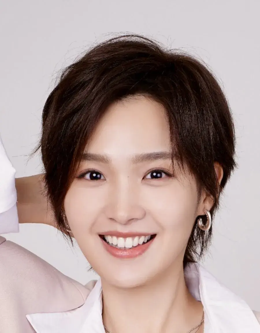 بیوگرافی Shen Yao