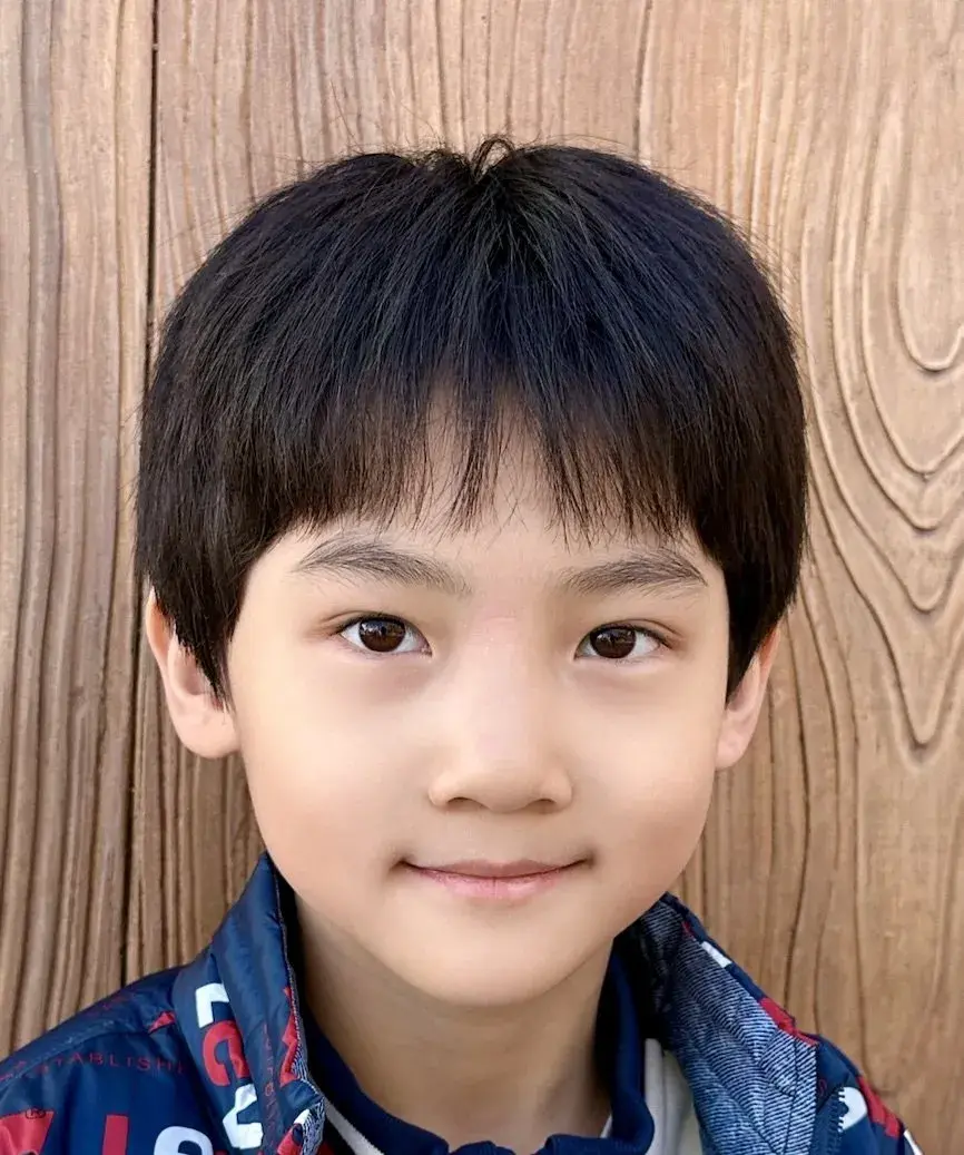 بیوگرافی Li Ting Xu
