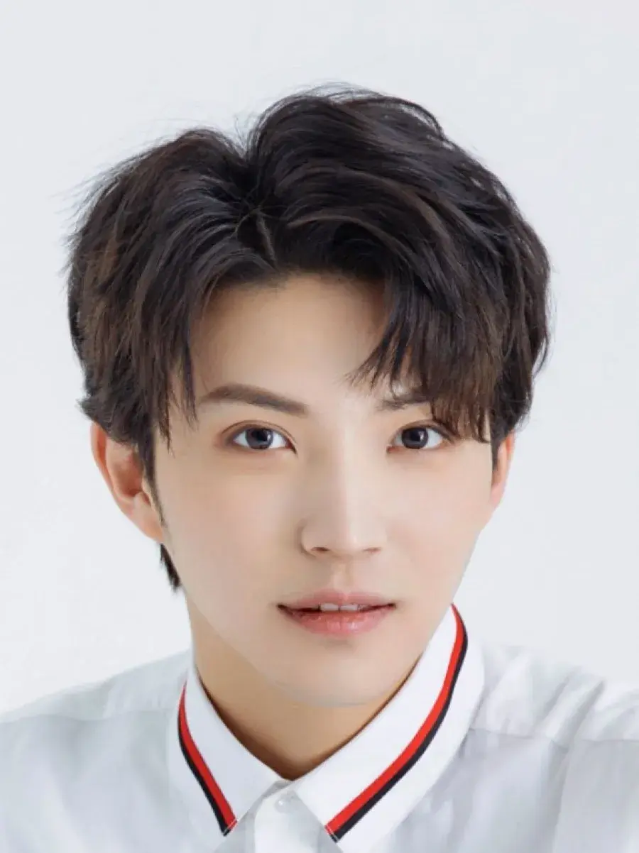 بیوگرافی Xu He Ni