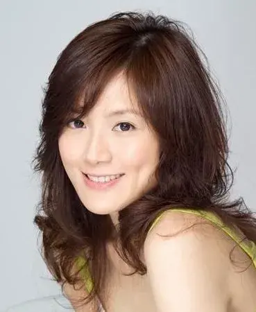 بیوگرافی Yin Xin
