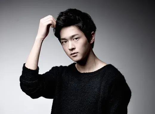 بیوگرافی Lee  Seung Ho 