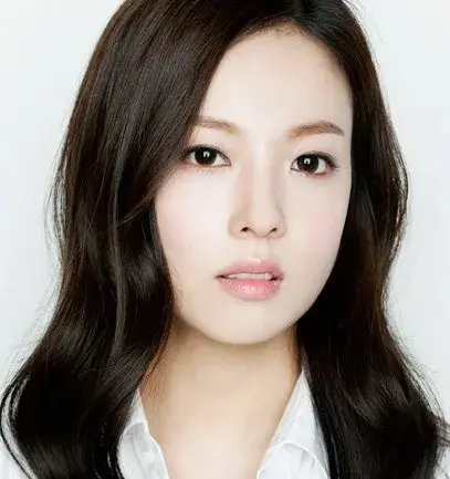 بیوگرافی Yoo Yun Ji
