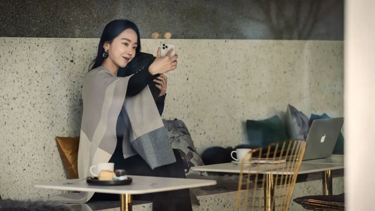 تعقیب با زیرنویس فارسی