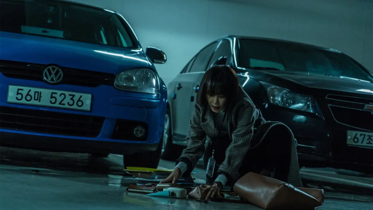 نگاه کردن با زیرنویس فارسی