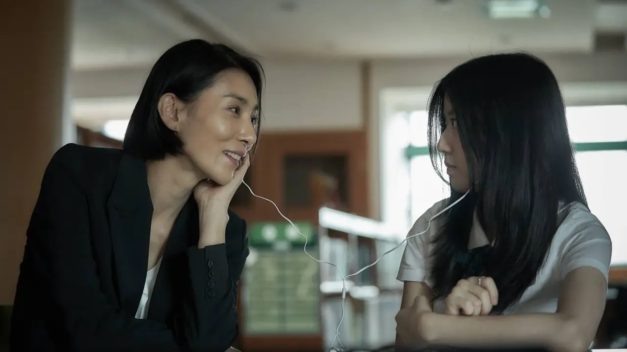 راهروهای نجواگر 6 با زیرنویس فارسی