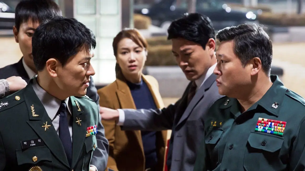 افشاگر با زیرنویس فارسی